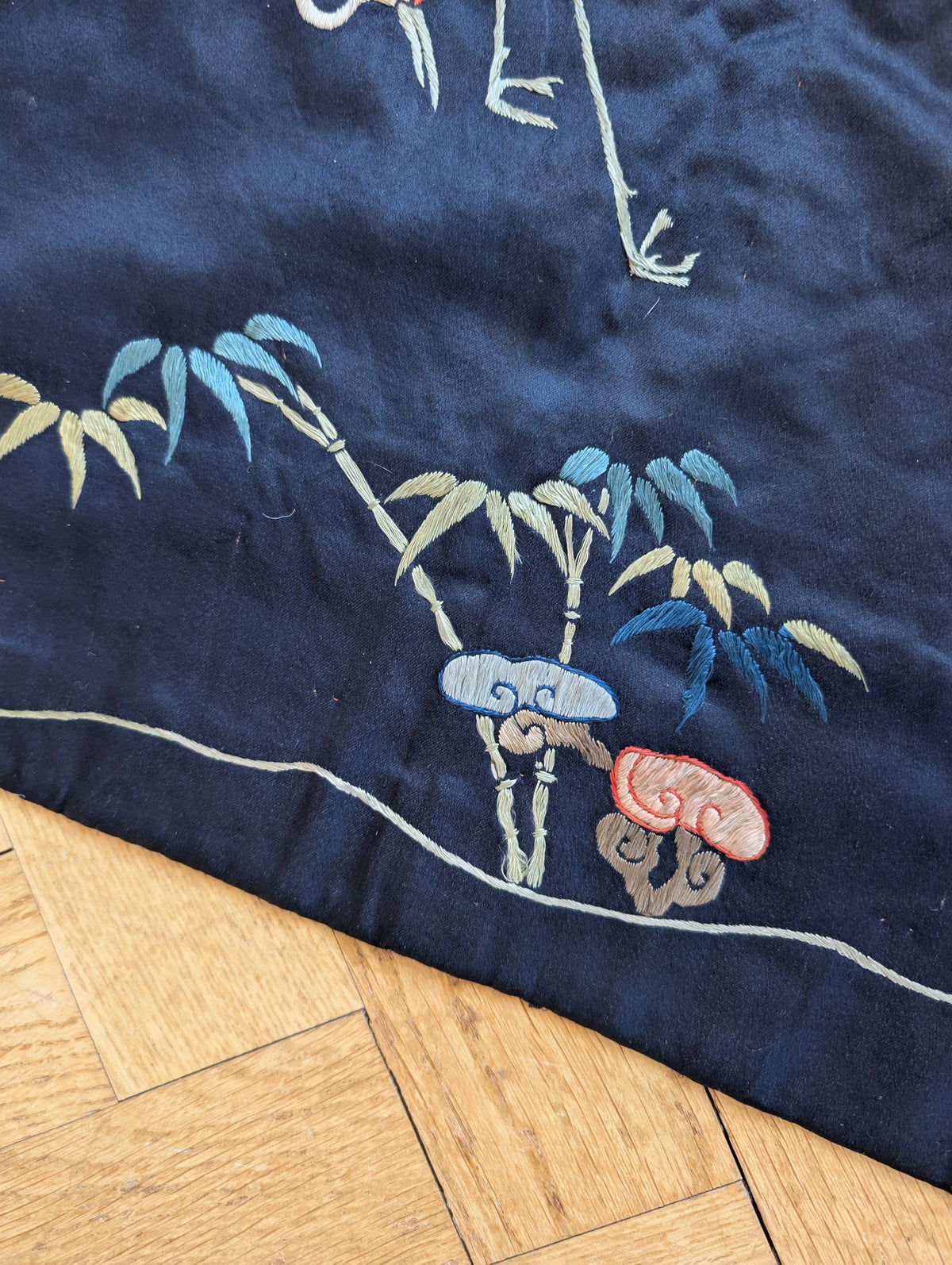 Chinese Antique silk embroidery with peaches and cranes, Qing Dynasty #2836