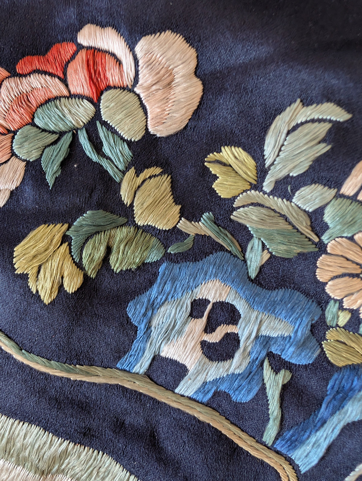 Chinese Antique silk embroidery with peaches and cranes, Qing Dynasty #2836