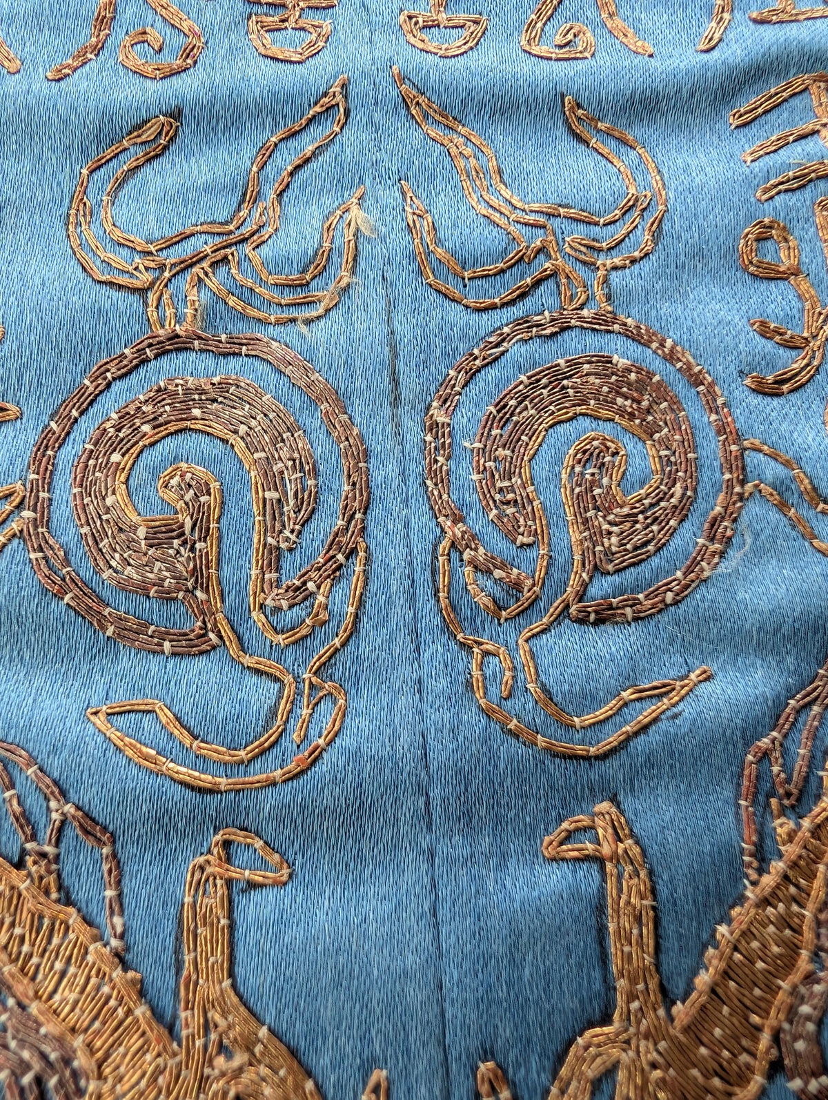 Chinese antique gold thread embroidery of double phoenix and dragons 19c #2969
