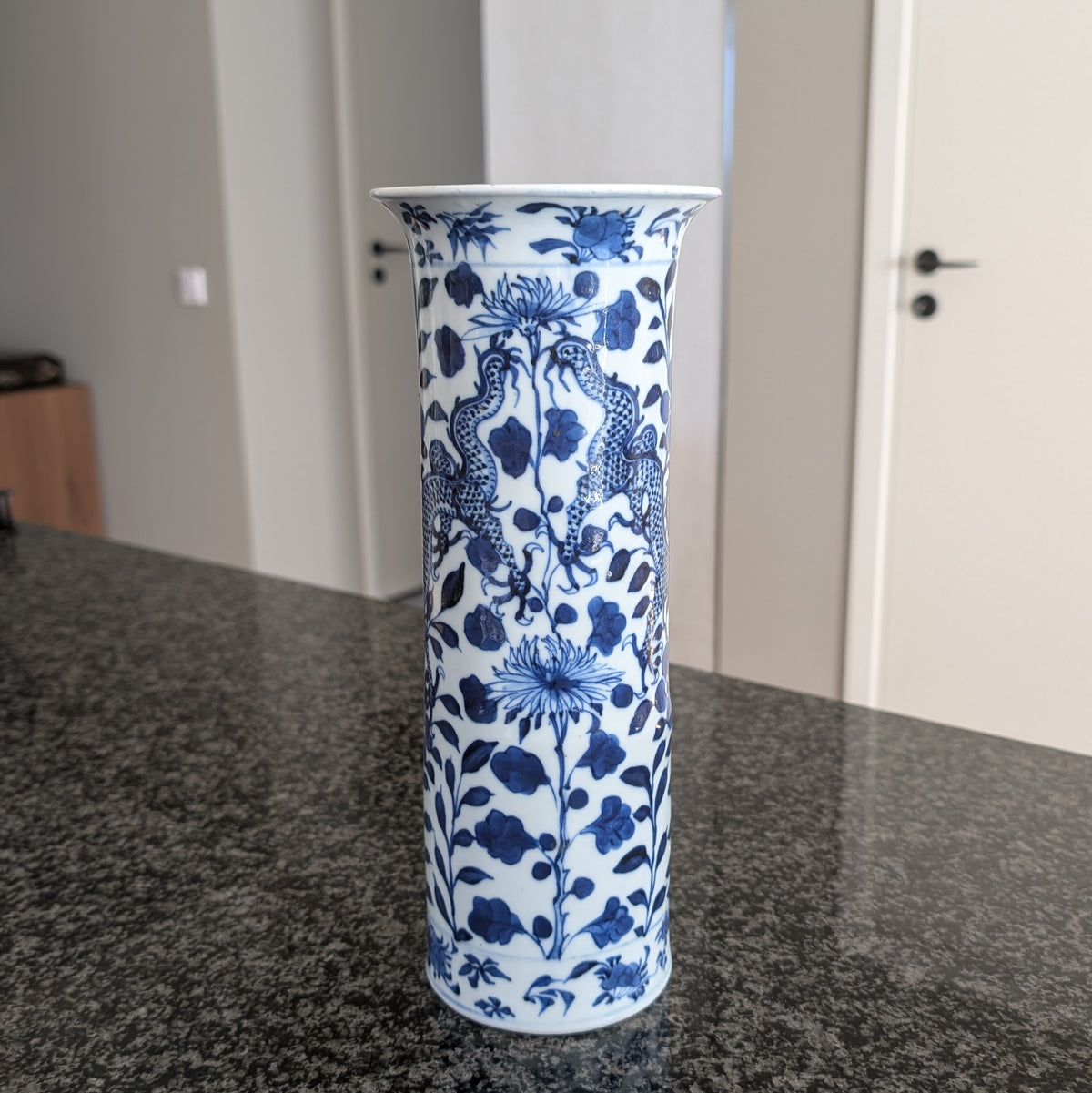 Chinese antique sleeve vase with double dragons, Late Qing #3075